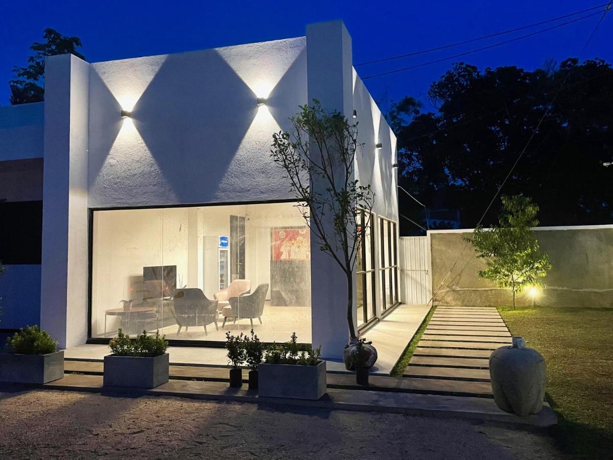 The Ivy Lake Anuradhapura Exterior foto