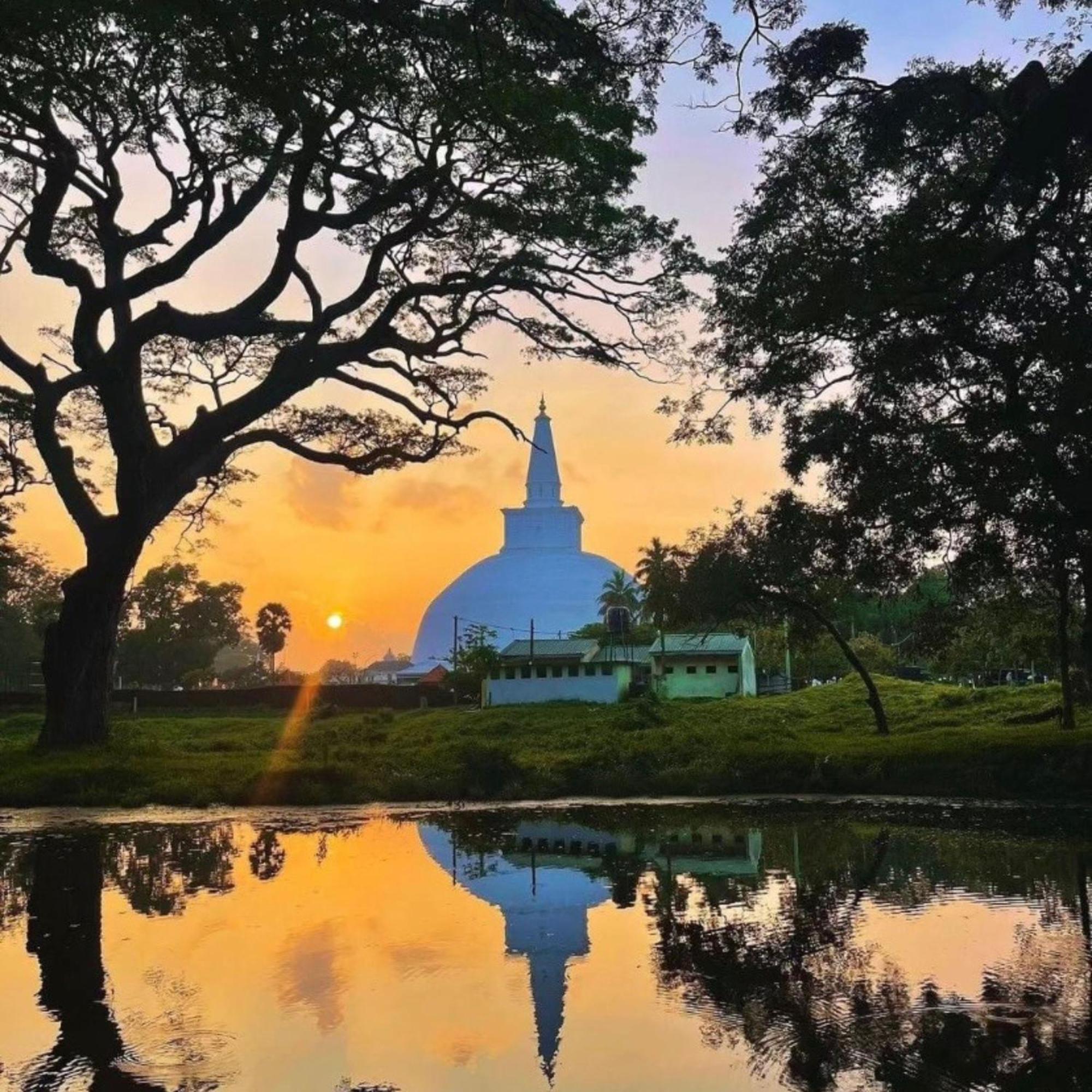 The Ivy Lake Anuradhapura Exterior foto